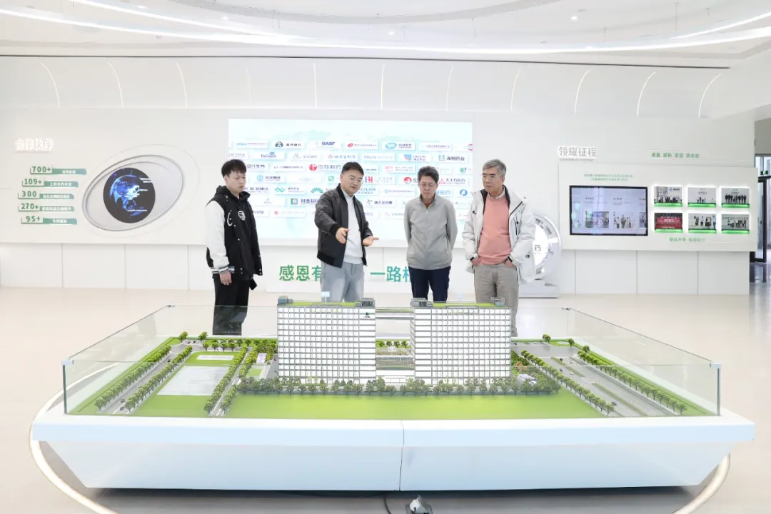 1766023903569498yzDb.png 微信圖片_20251218084637_3_2.png